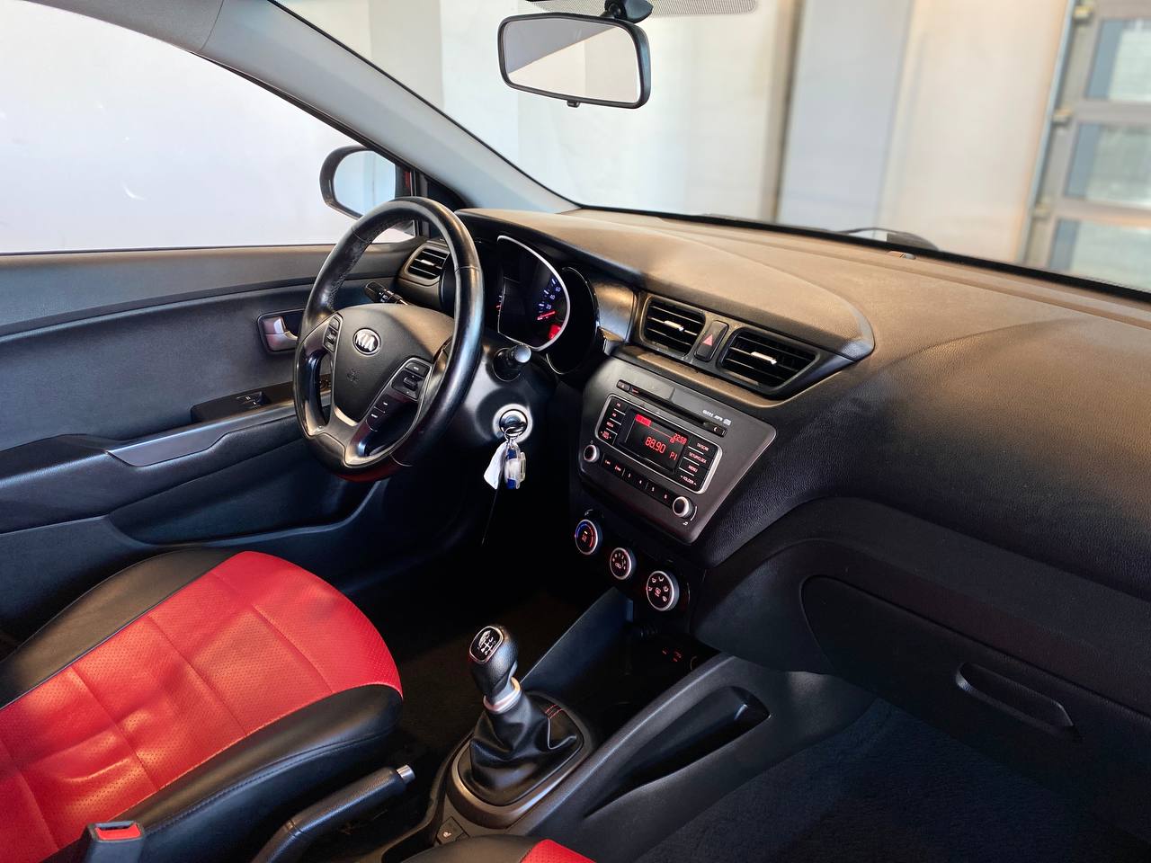 KIA RIO