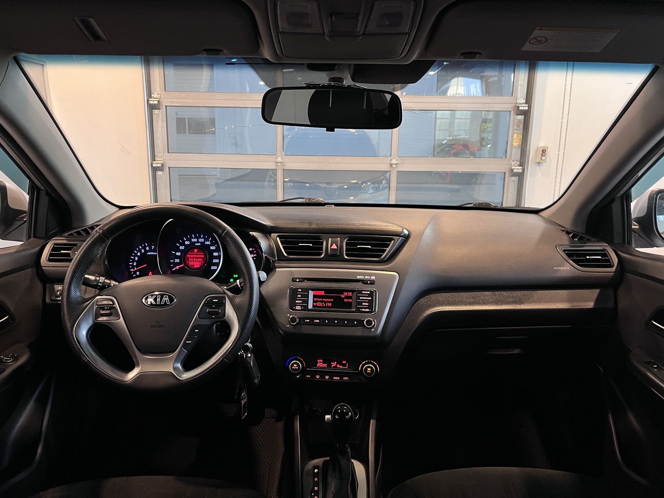 KIA RIO