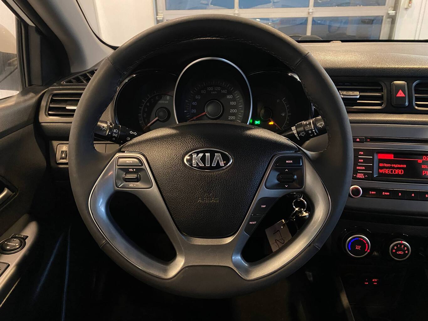 KIA RIO