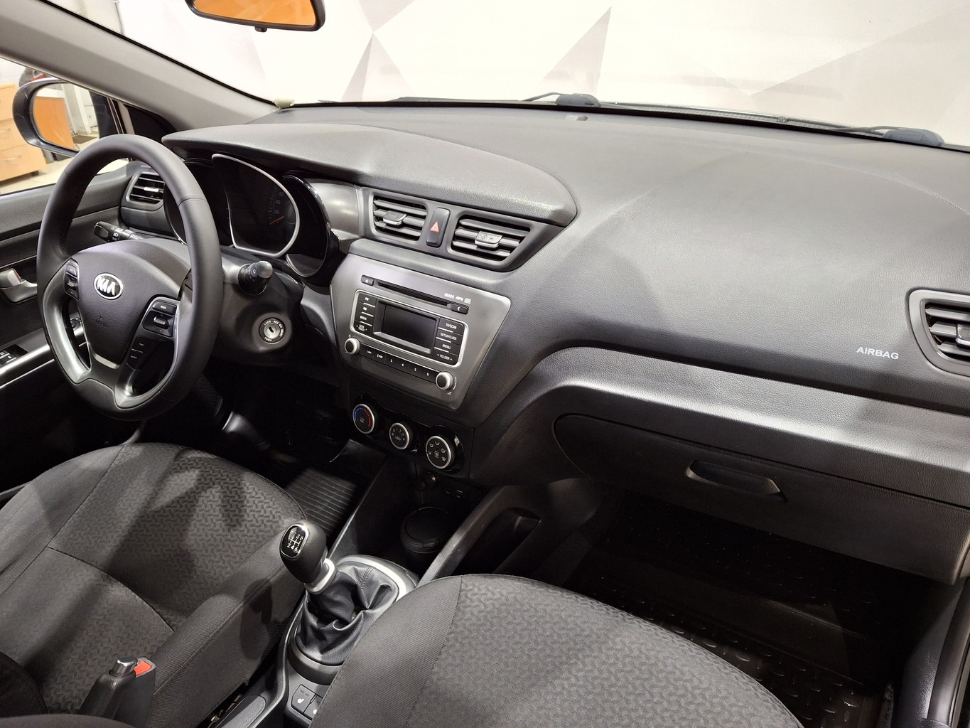 KIA RIO